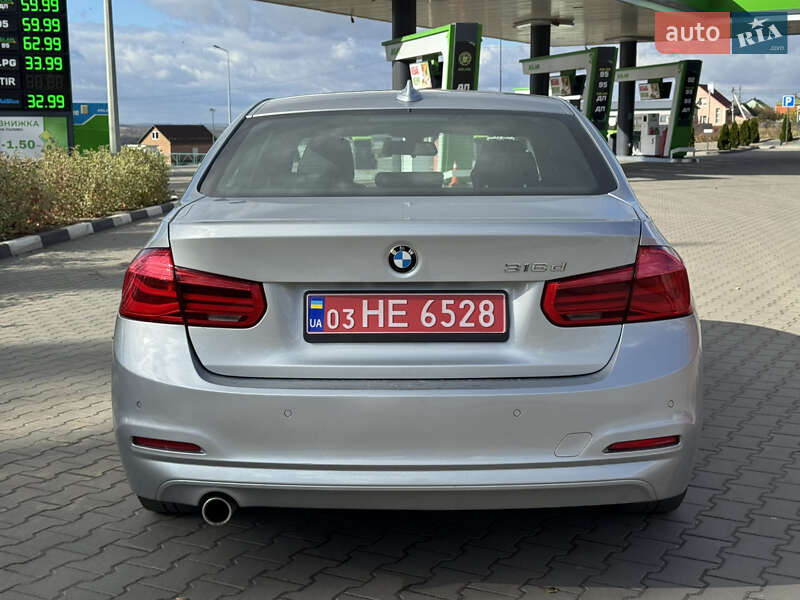 Седан BMW 3 Series 2017 в Хмельницком