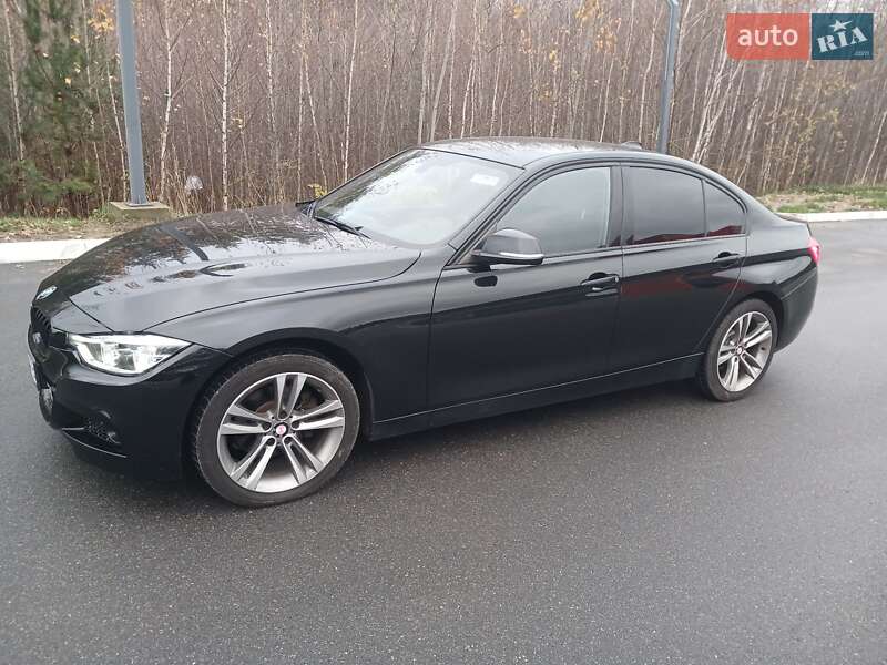 Седан BMW 3 Series 2017 в Киеве