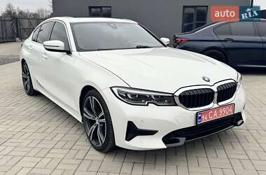 Седан BMW 3 Series 2021 в Львове