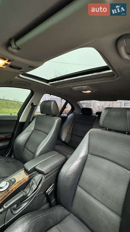 Седан BMW 3 Series 2005 в Белгороде-Днестровском