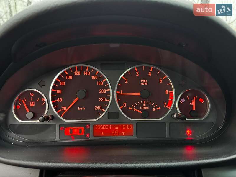 Седан BMW 3 Series 2001 в Киеве