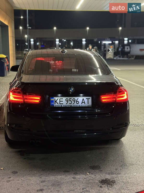 Седан BMW 3 Series 2012 в Дніпрі фото 2 Седан BMW 3 Series 2012 в Дніпрі