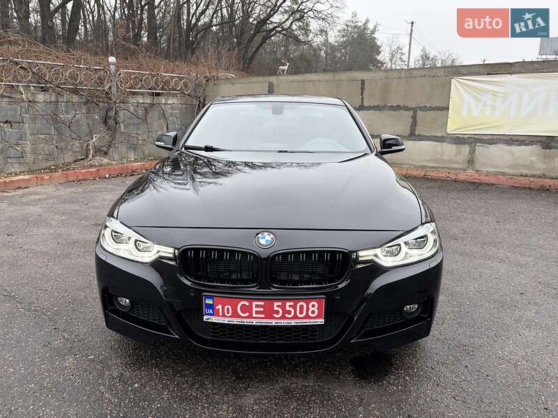 Седан BMW 3 Series 2018 в Киеве