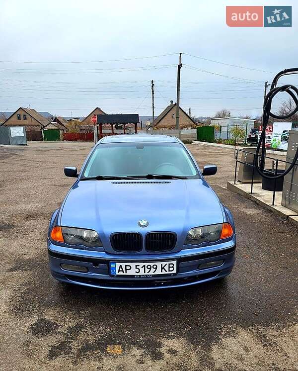 Седан BMW 3 Series 2001 в Запорожье