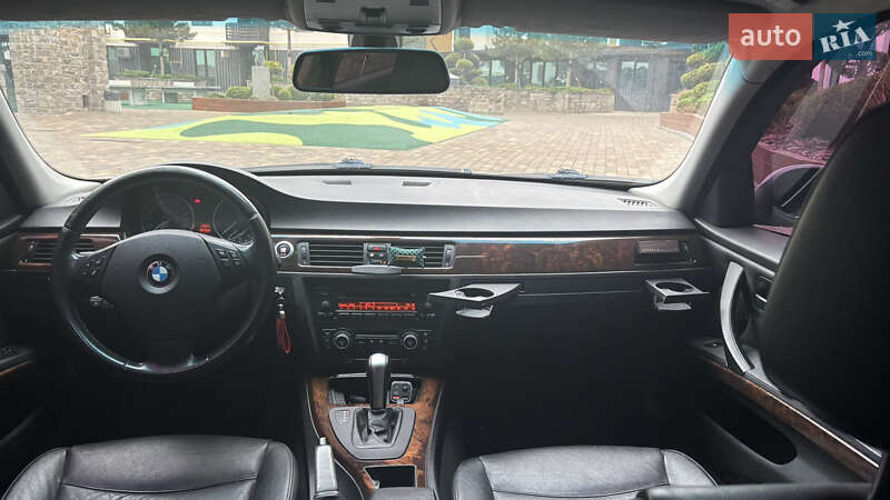 Седан BMW 3 Series 2006 в Киеве