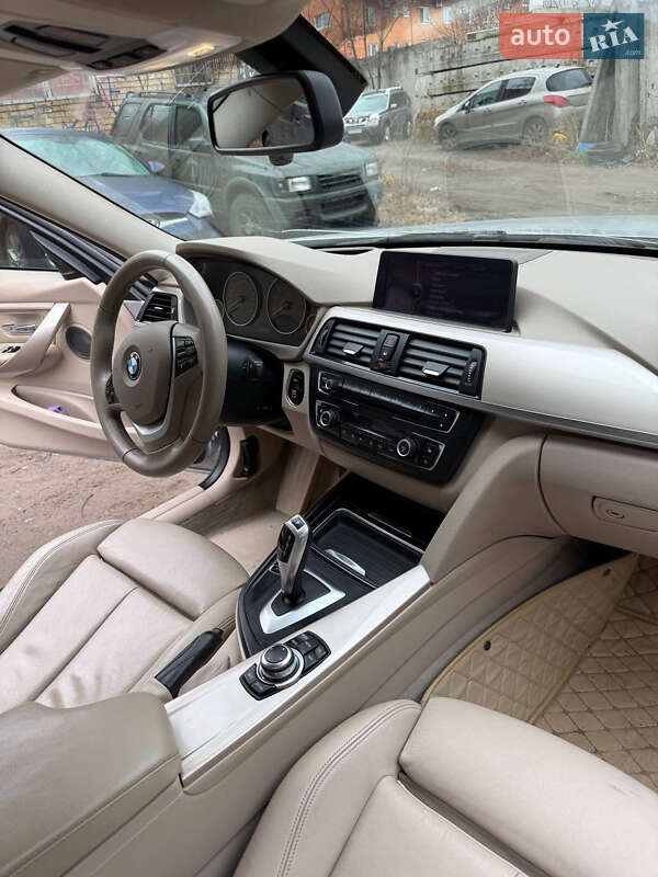 Седан BMW 3 Series 2012 в Киеве