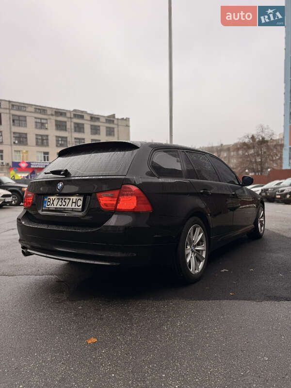 Универсал BMW 3 Series 2008 в Киеве