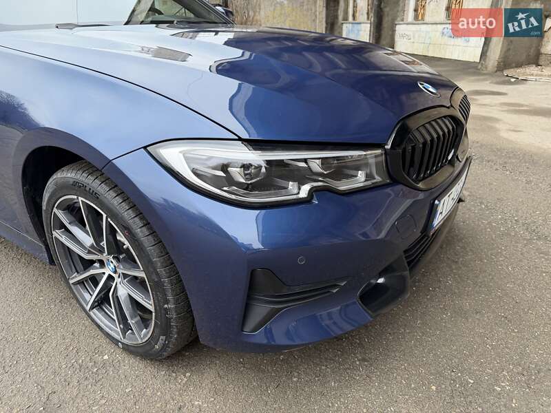 Седан BMW 3 Series 2021 в Ивано-Франковске