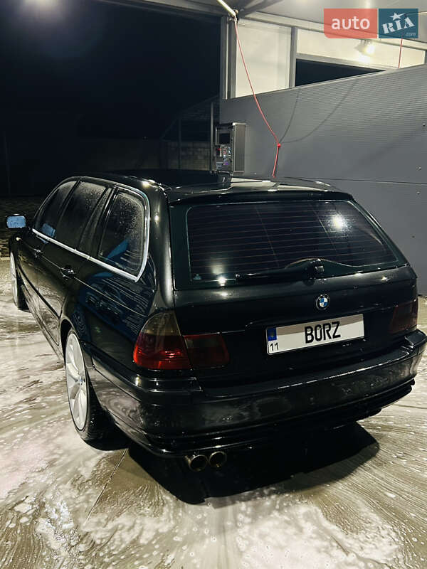 Универсал BMW 3 Series 2002 в Гадяче