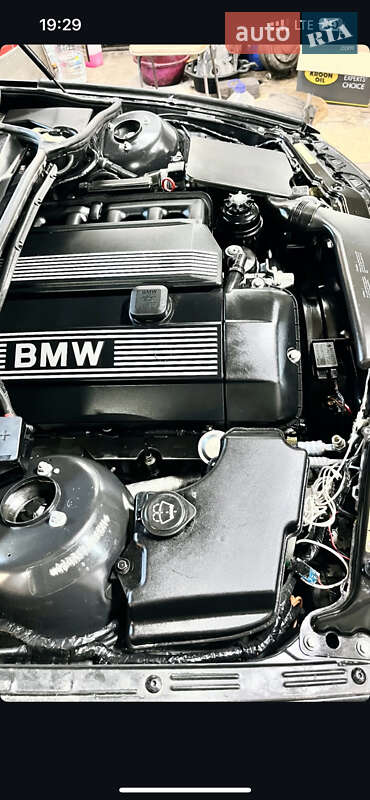 Универсал BMW 3 Series 2002 в Гадяче