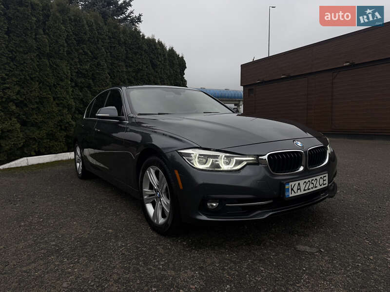 Седан BMW 3 Series 2016 в Києві