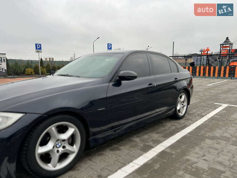 Седан BMW 3 Series 2006 в Виннице