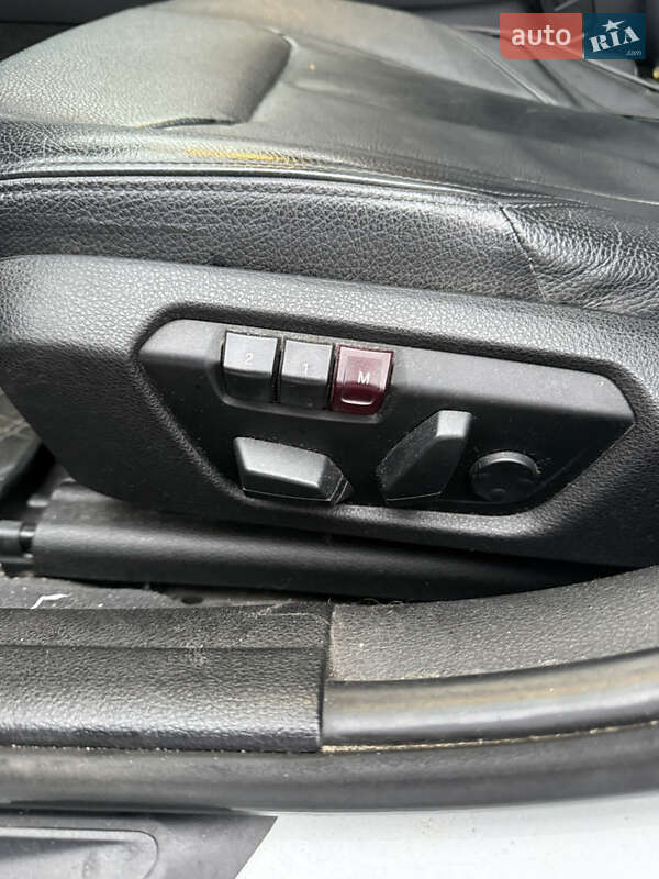 Седан BMW 3 Series 2012 в Киеве фото 15 Седан BMW 3 Series 2012 в Киеве