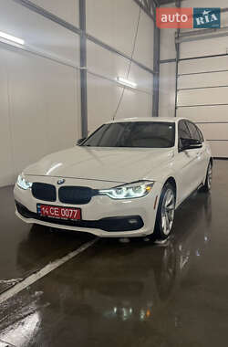 Седан BMW 3 Series 2018 в Львові