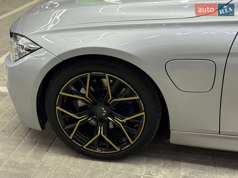 Седан BMW 3 Series 2017 в Киеве фото 5 Седан BMW 3 Series 2017 в Киеве