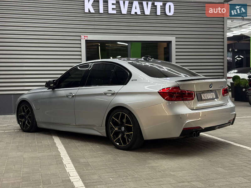 Седан BMW 3 Series 2017 в Киеве фото 23 Седан BMW 3 Series 2017 в Киеве