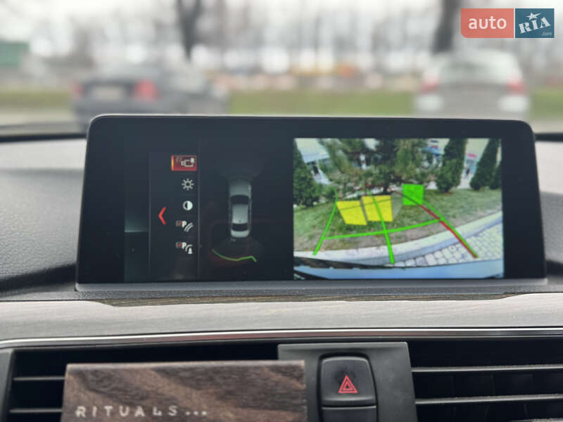 Седан BMW 3 Series 2017 в Виннице