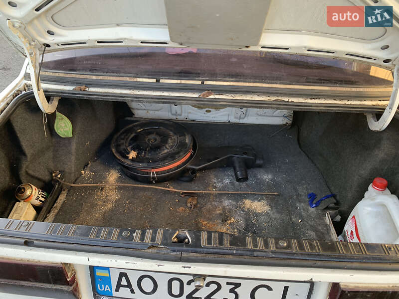 Седан BMW 3 Series 1987 в Виноградове фото 5 Седан BMW 3 Series 1987 в Виноградове