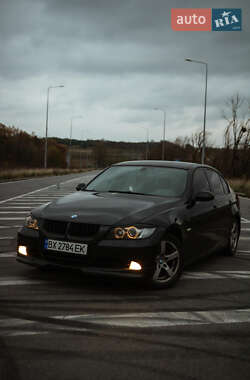 Седан BMW 3 Series 2005 в Хмельницькому