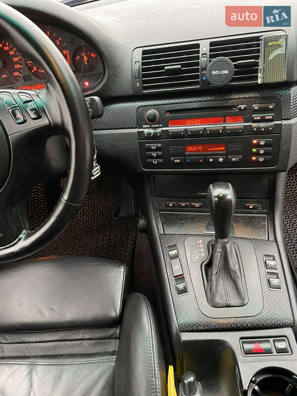 Седан BMW 3 Series 2002 в Киеве