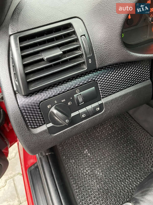 Седан BMW 3 Series 2002 в Киеве