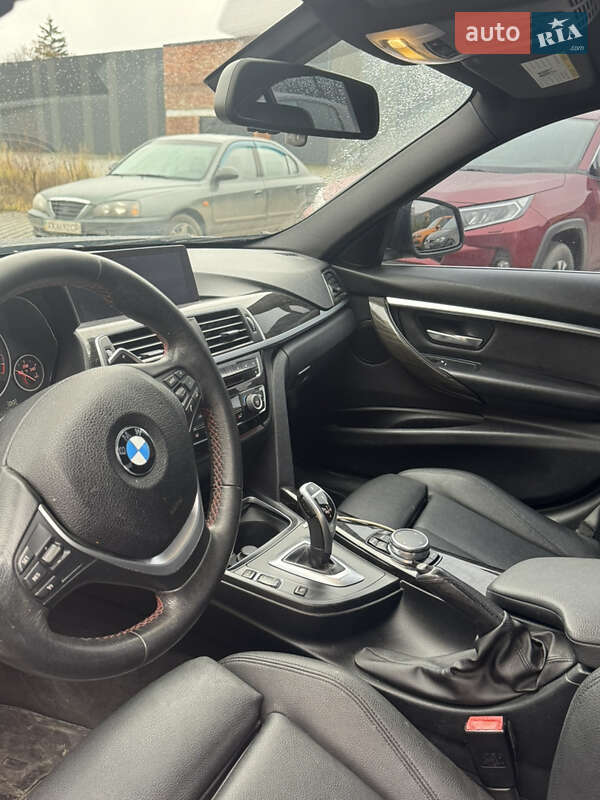 Седан BMW 3 Series 2016 в Хмельницком