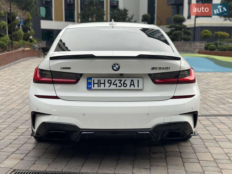 Седан BMW 3 Series 2019 в Киеве