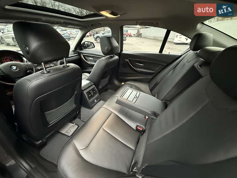 Седан BMW 3 Series 2013 в Киеве