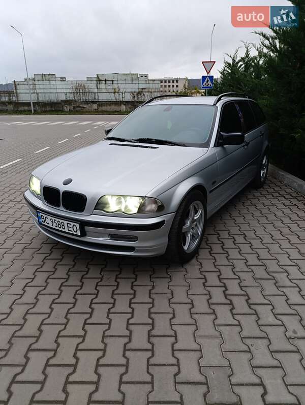 Універсал BMW 3 Series 2002 в Могилів-Подільському