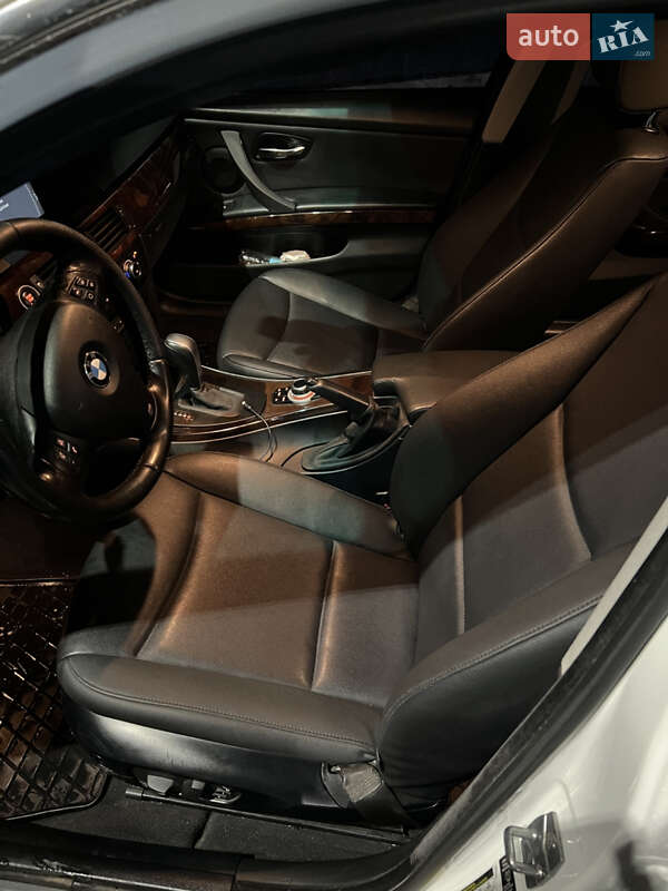 Седан BMW 3 Series 2011 в Белой Церкви