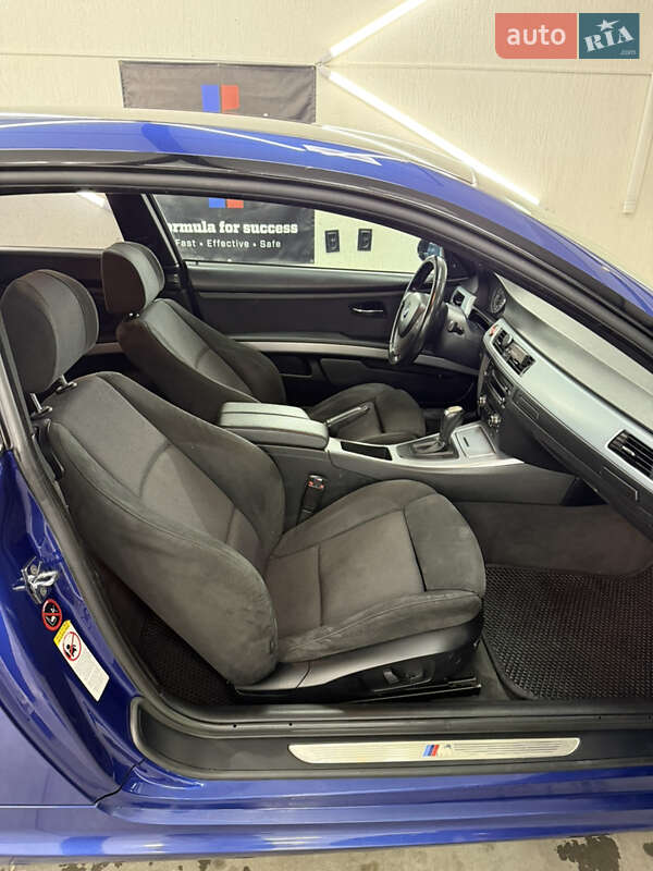 Купе BMW 3 Series 2007 в Черновцах
