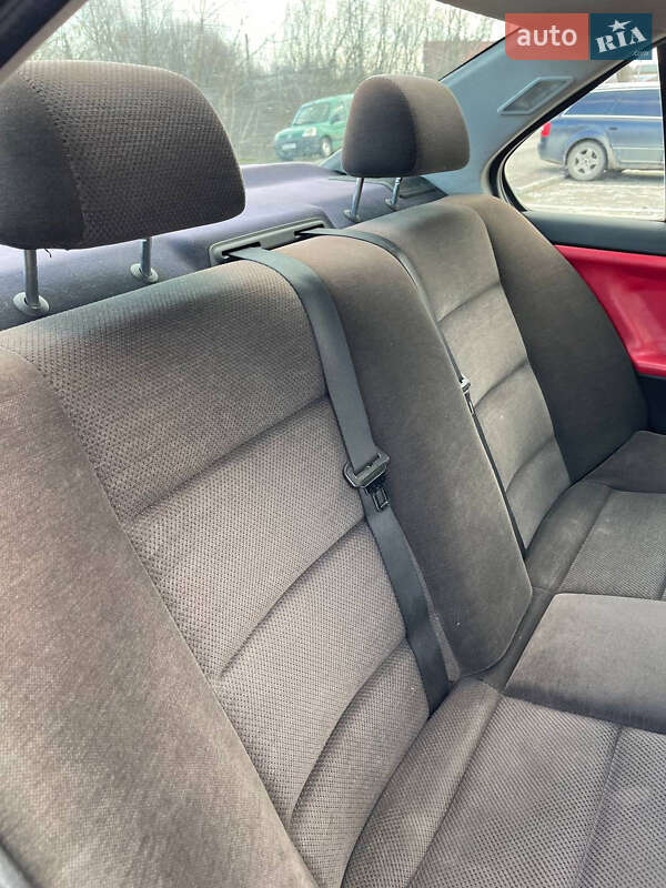 Седан BMW 3 Series 1995 в Львове фото 12 Седан BMW 3 Series 1995 в Львове