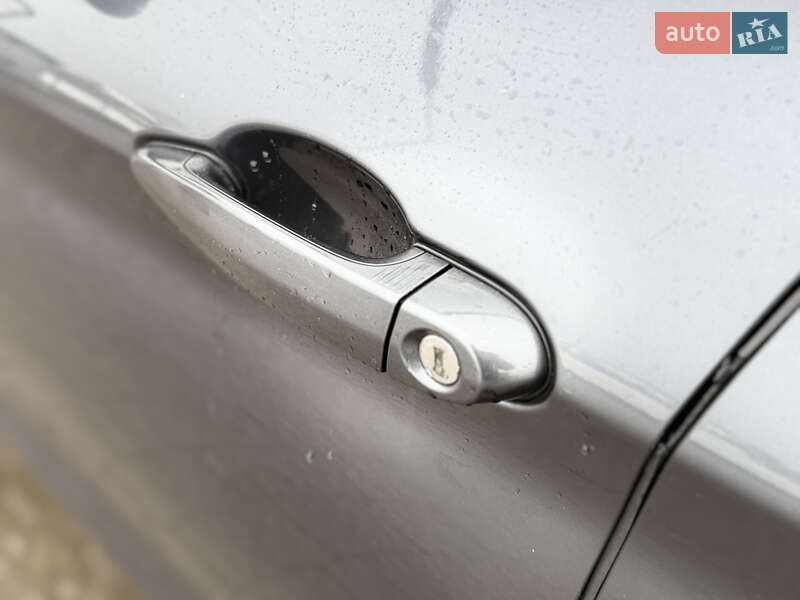 Седан BMW 3 Series 2014 в Львове