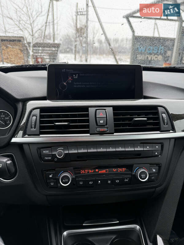 Седан BMW 3 Series 2014 в Львове