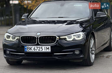Седан BMW 3 Series 2017 в Ровно