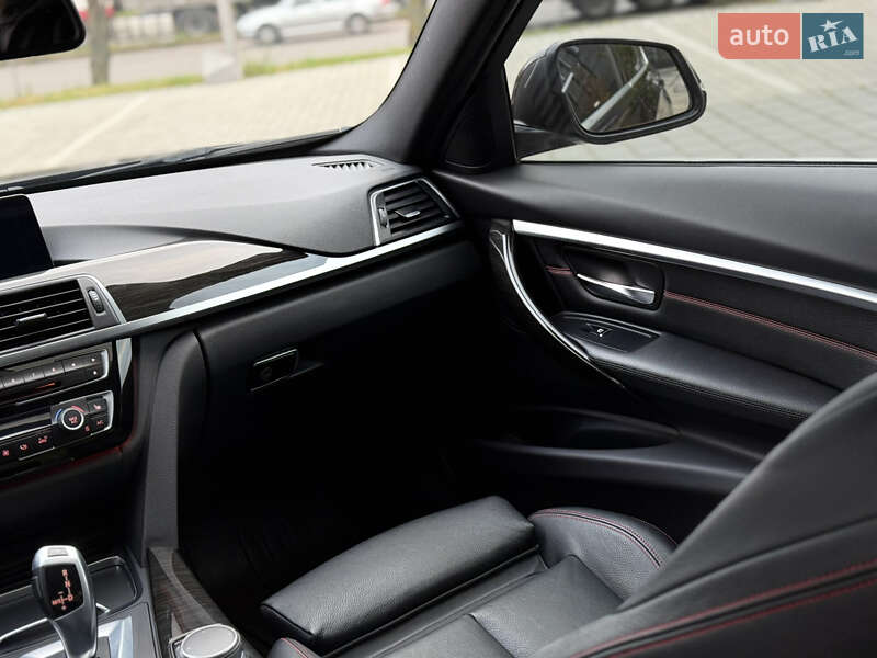 Седан BMW 3 Series 2017 в Ровно фото 19 Седан BMW 3 Series 2017 в Ровно