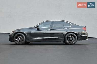 Седан BMW 3 Series 2015 в Києві