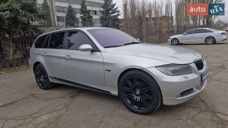 Универсал BMW 3 Series 2006 в Николаеве фото 7 Универсал BMW 3 Series 2006 в Николаеве