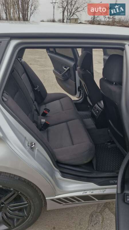 Универсал BMW 3 Series 2006 в Николаеве фото 24 Универсал BMW 3 Series 2006 в Николаеве
