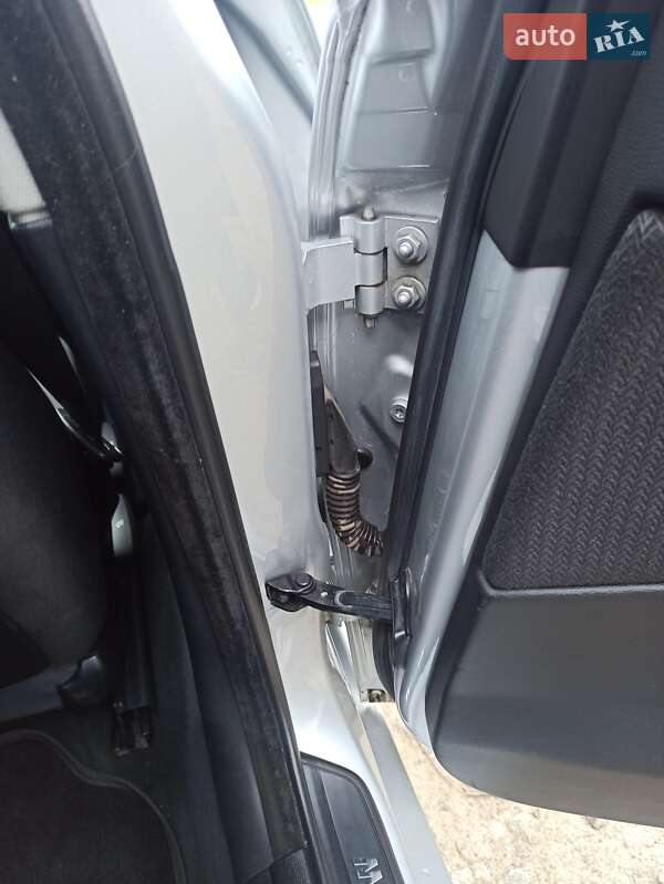 Універсал BMW 3 Series 2009 в Дніпрі фото 33 Універсал BMW 3 Series 2009 в Дніпрі