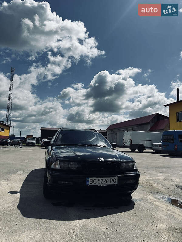 Универсал BMW 3 Series 2001 в Львове