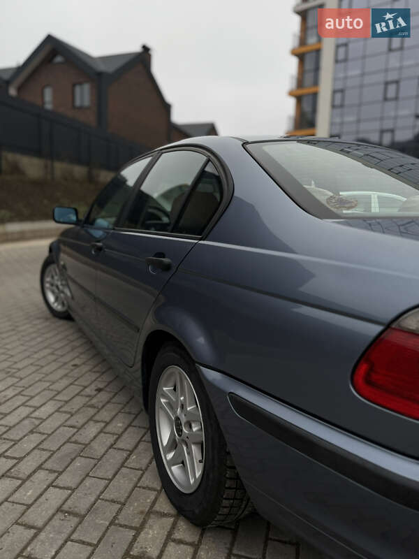 Седан BMW 3 Series 2001 в Виннице