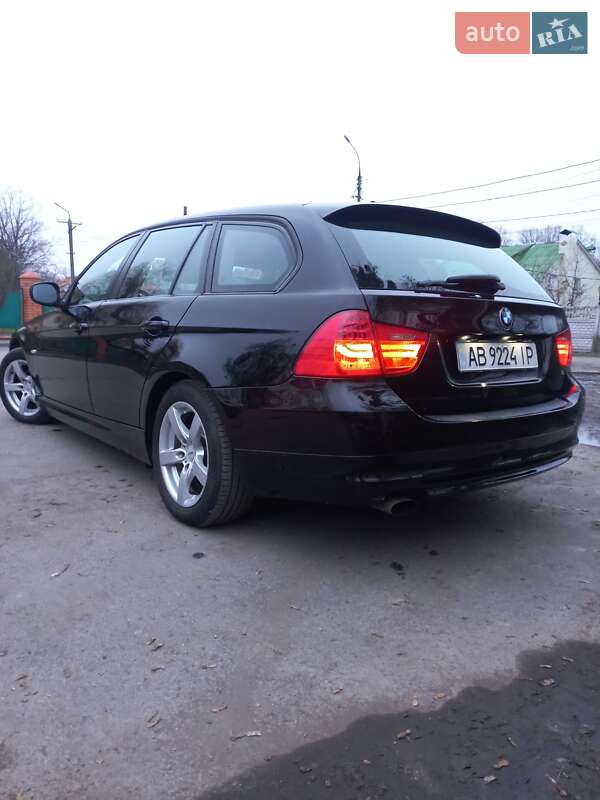 Универсал BMW 3 Series 2010 в Виннице фото 25 Универсал BMW 3 Series 2010 в Виннице