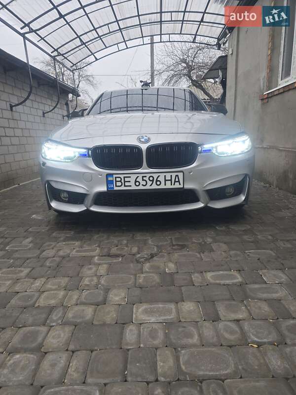 Седан BMW 3 Series 2016 в Первомайську фото 4 Седан BMW 3 Series 2016 в Первомайську