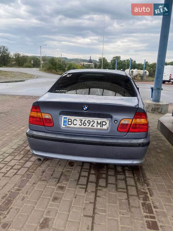Седан BMW 3 Series 2002 в Самборе