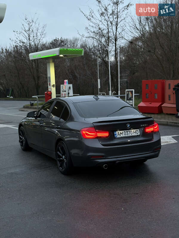 Седан BMW 3 Series 2018 в Бердичеве