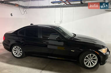 Седан BMW 3 Series 2011 в Николаеве