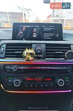 Седан BMW 3 Series 2014 в Черновцах