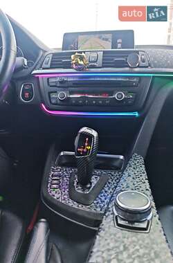 Седан BMW 3 Series 2014 в Черновцах