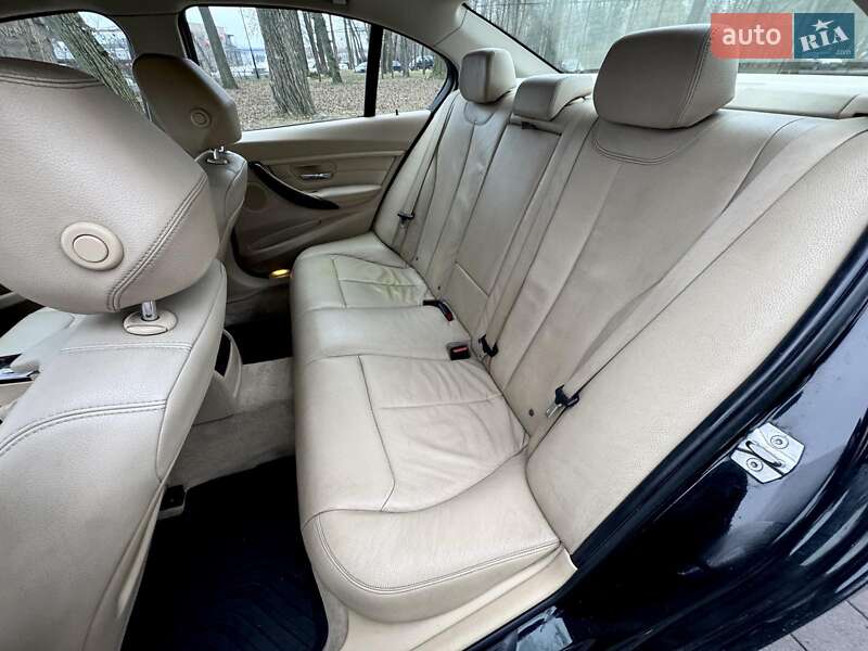 Седан BMW 3 Series 2012 в Киеве фото 19 Седан BMW 3 Series 2012 в Киеве